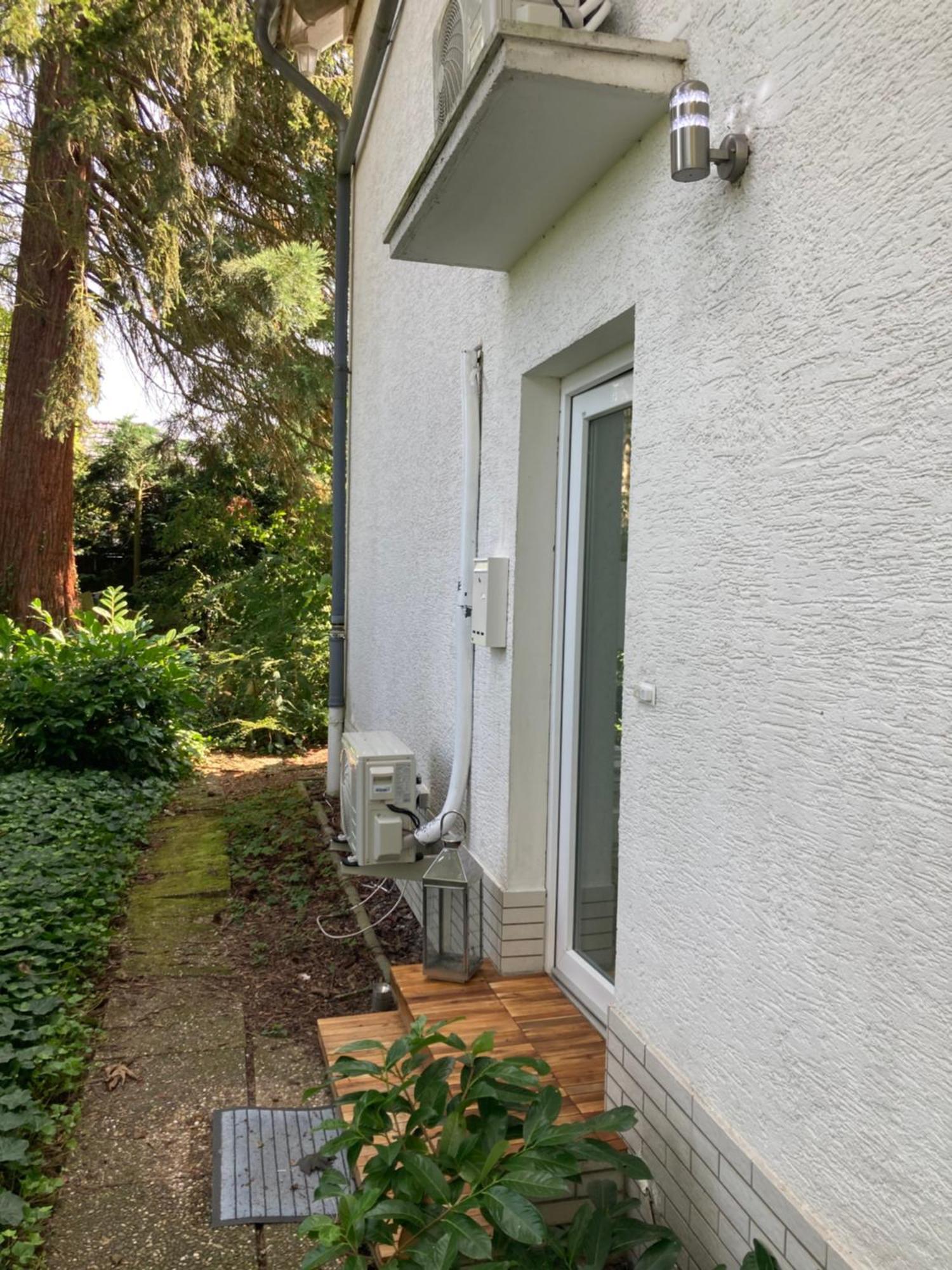 Amselweg Am Waldrand Gelegen Netflix Eigener Carport Uvm Apartment Taunusstein Exterior photo