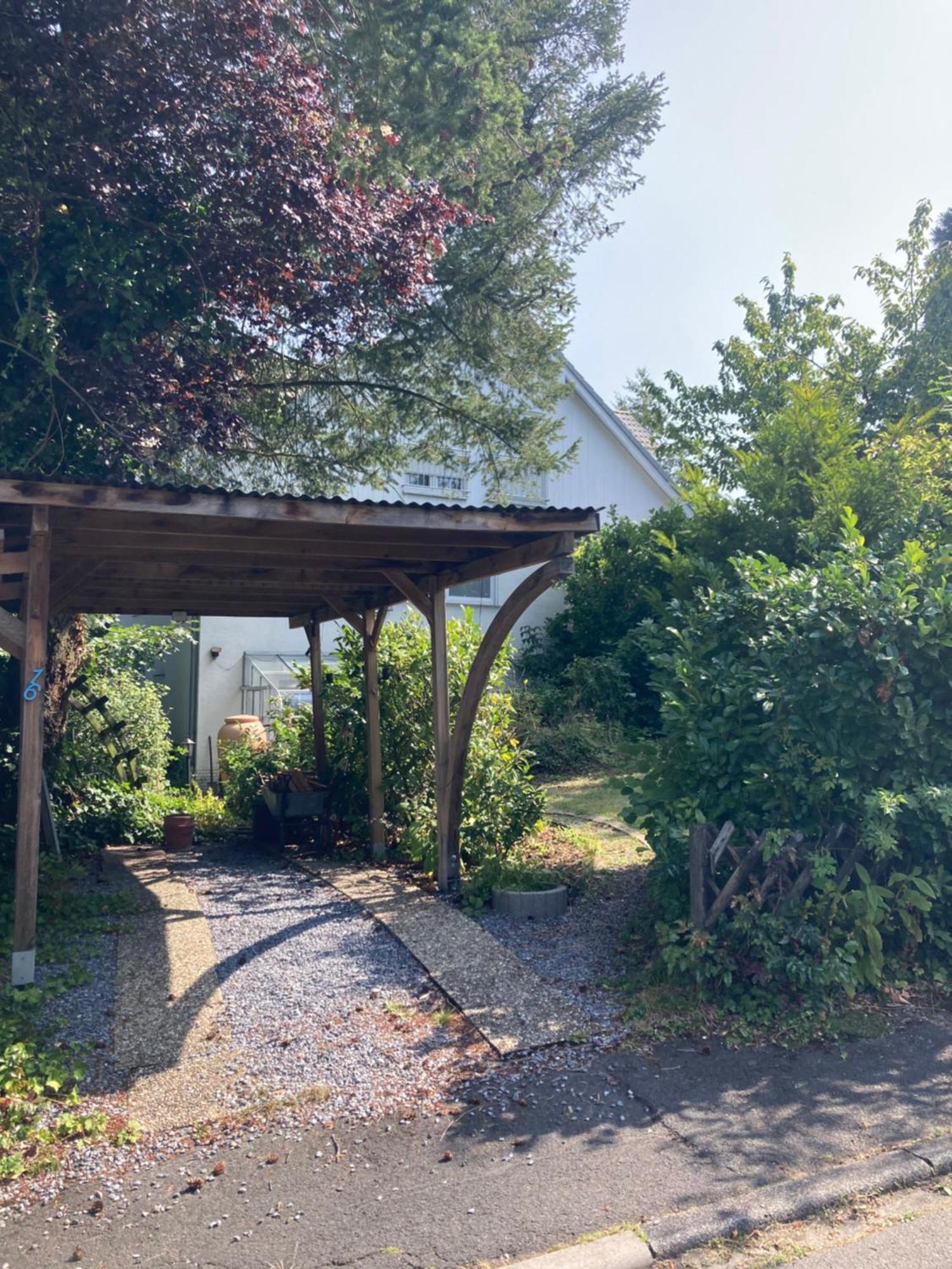 Amselweg Am Waldrand Gelegen Netflix Eigener Carport Uvm Apartment Taunusstein Exterior photo
